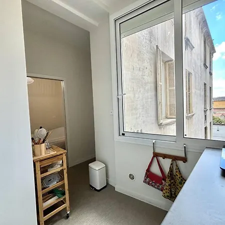 Cours Napoleon Apartamento *